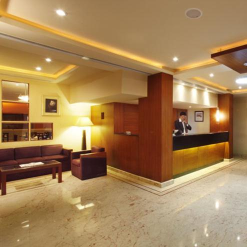 Hotel Central Tower Chennai Exteriör bild